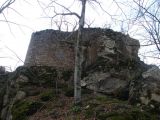 Túra a Sólyomkői-várhoz.2011. - 20120227_102353_88_szirtse.jpg